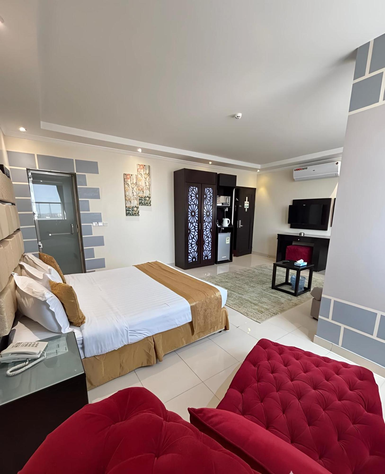 Al Lord Hotel Abu Qa'ar Экстерьер фото